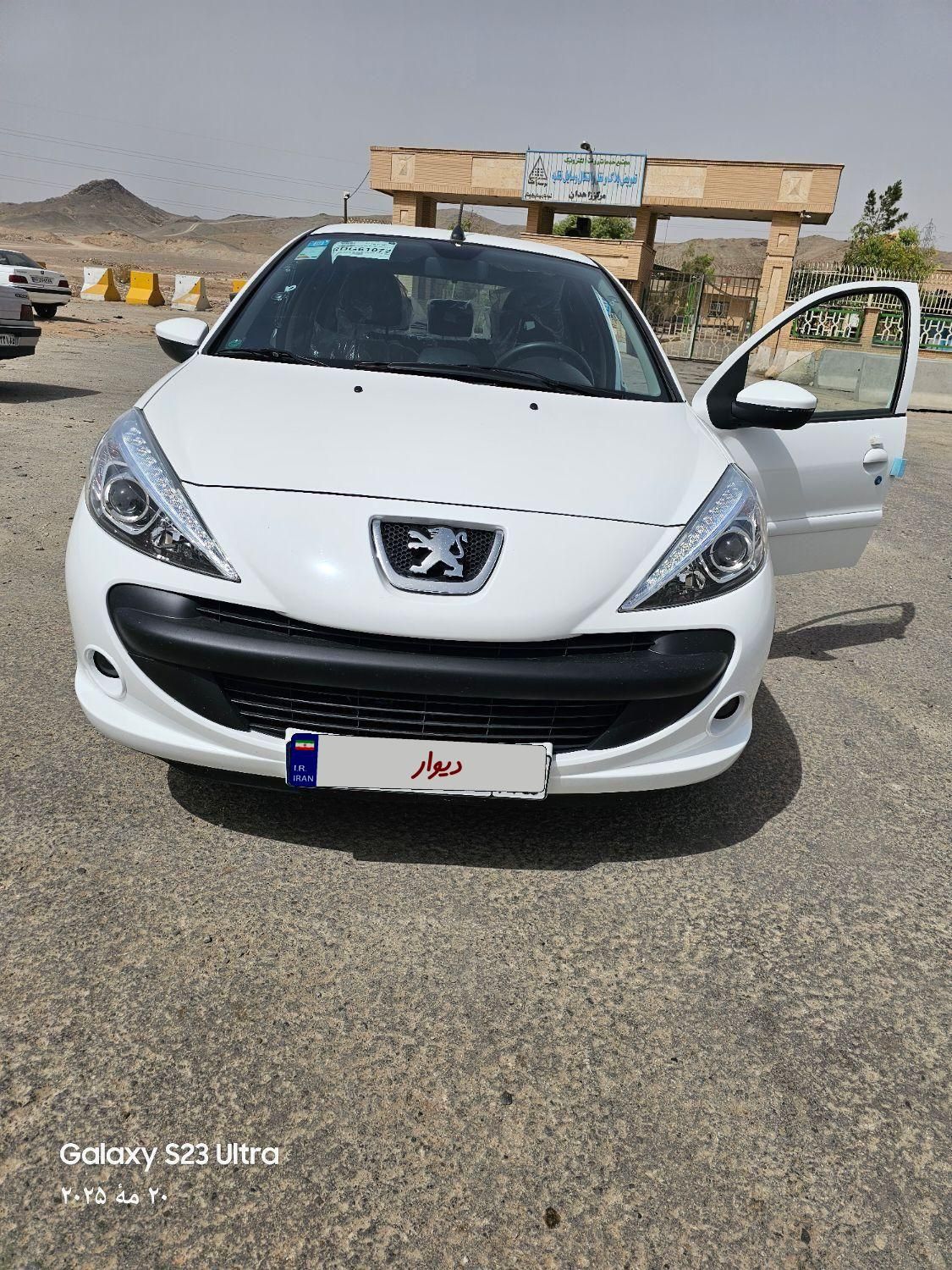پژو 207 دنده‌ای با موتور TU3 - 1403