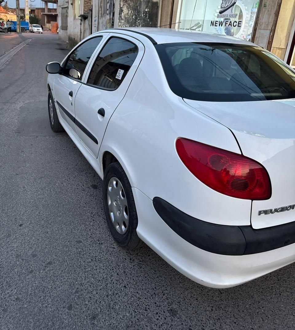 پژو 206 SD v8 - 1395