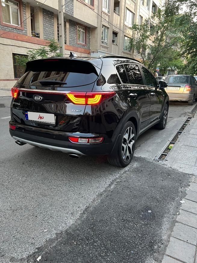 کیا اسپورتیج 4 سیلندر 2400cc GTLine - 2017