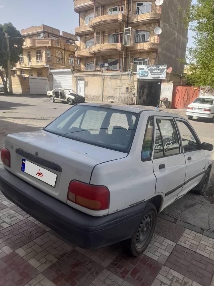 پراید صبا دنده‌ای - 1382