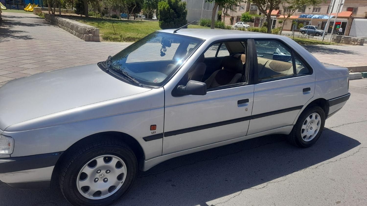 پژو 405 GLX - 1385