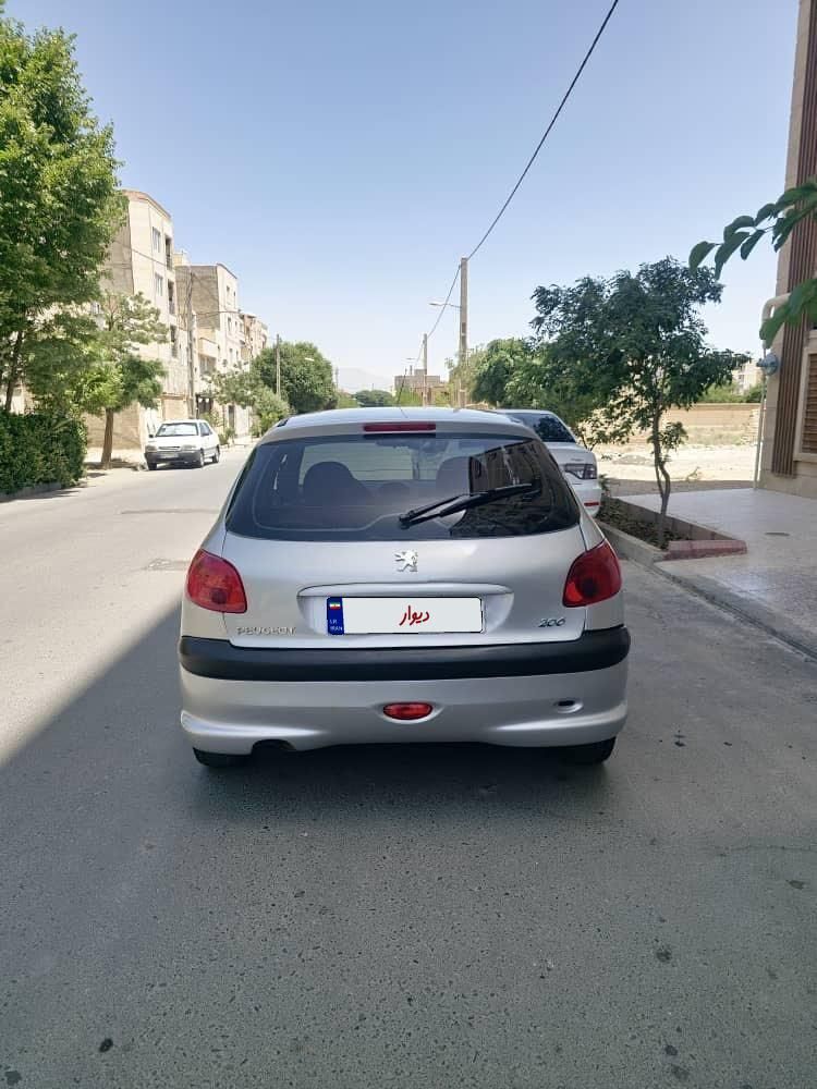 پژو 206 تیپ 2 - 1382