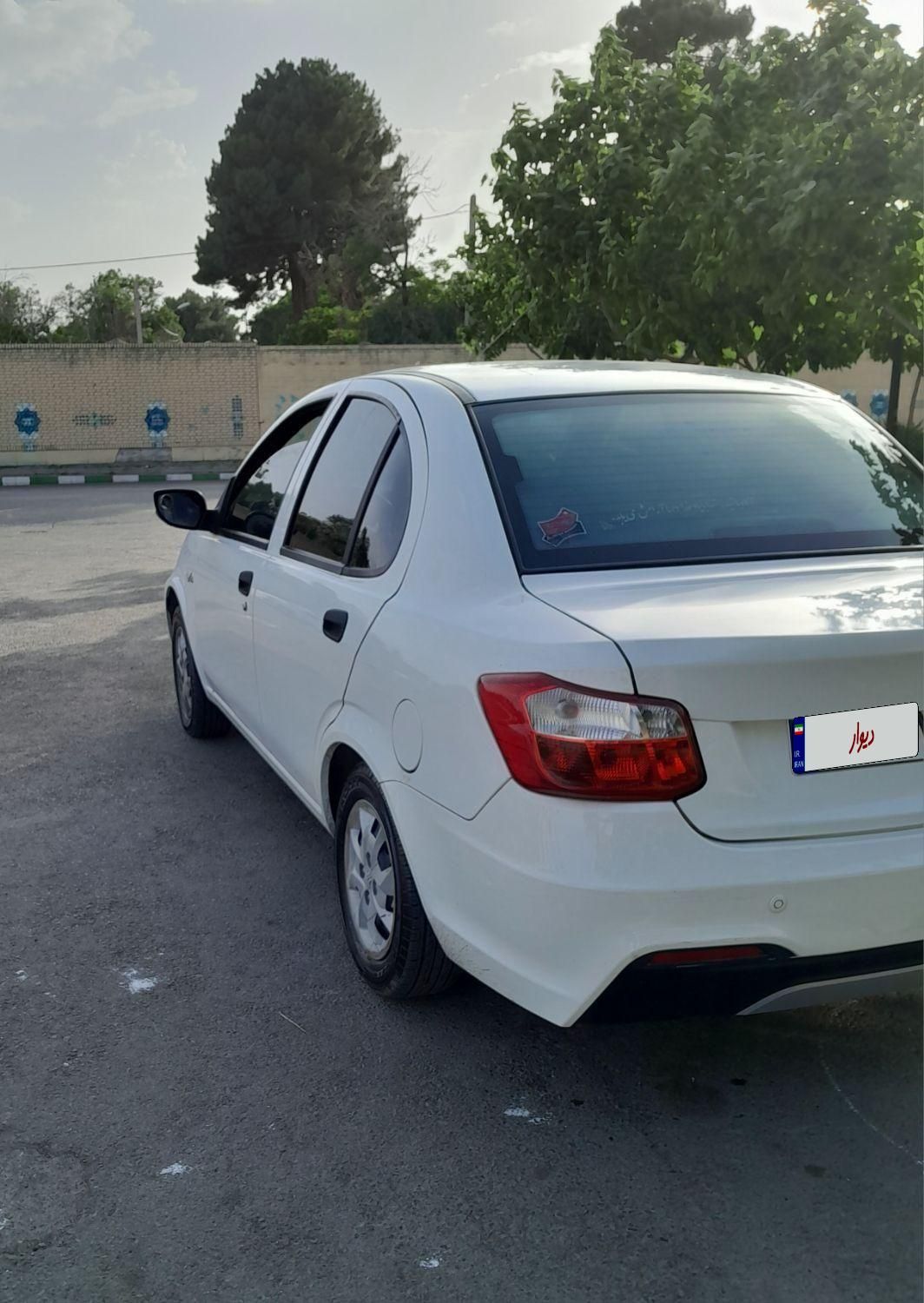 ساینا S دنده ای بنزینی - 1401