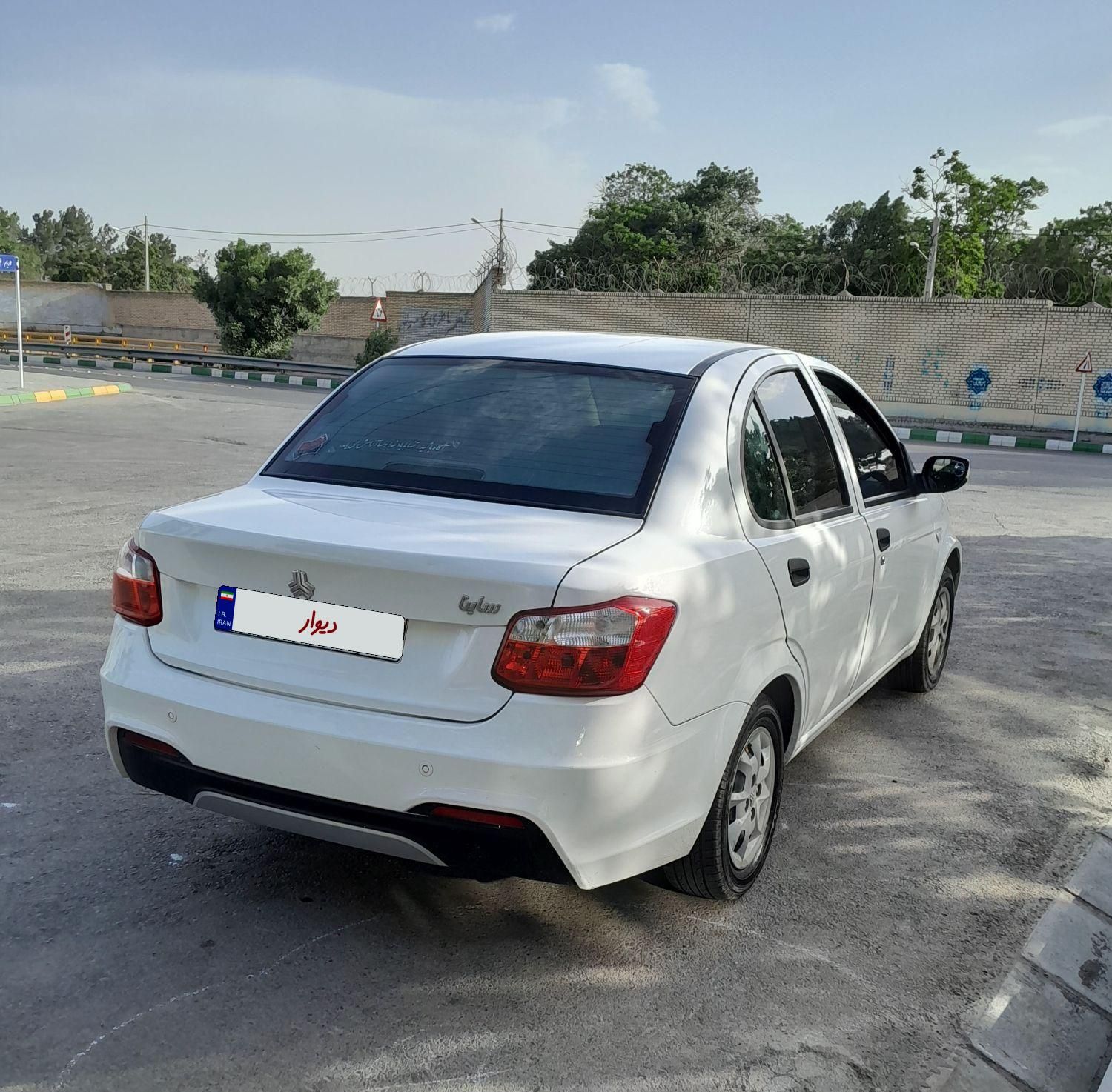ساینا S دنده ای بنزینی - 1401