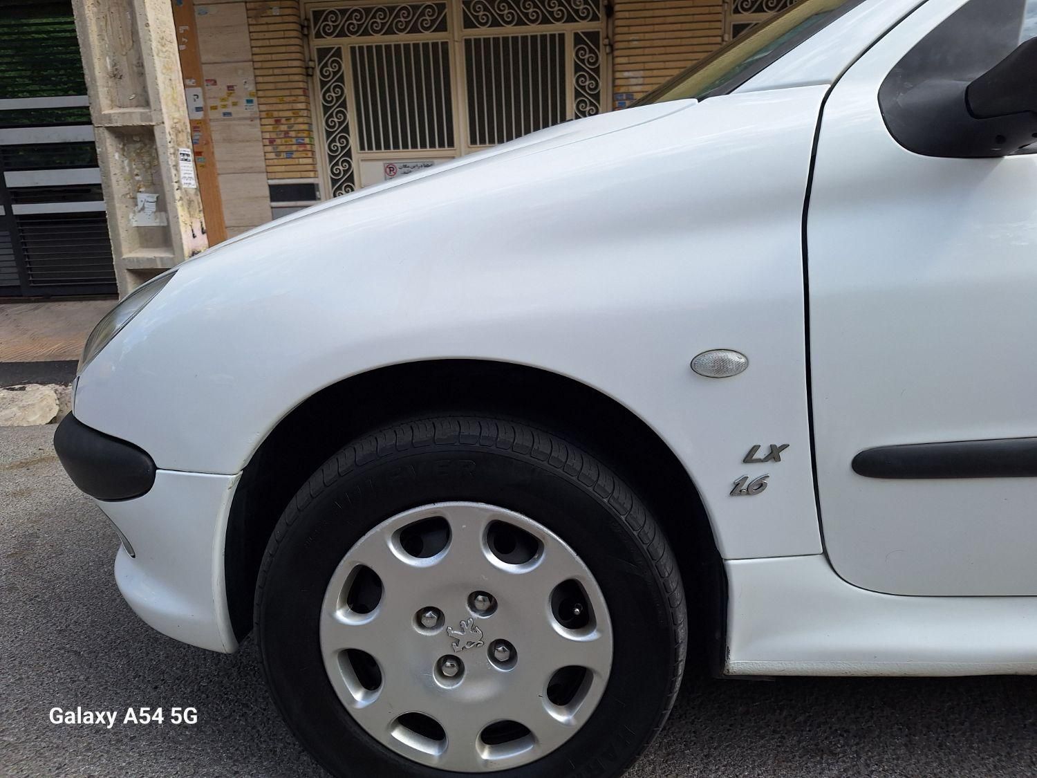 پژو 206 SD v8 - 1396