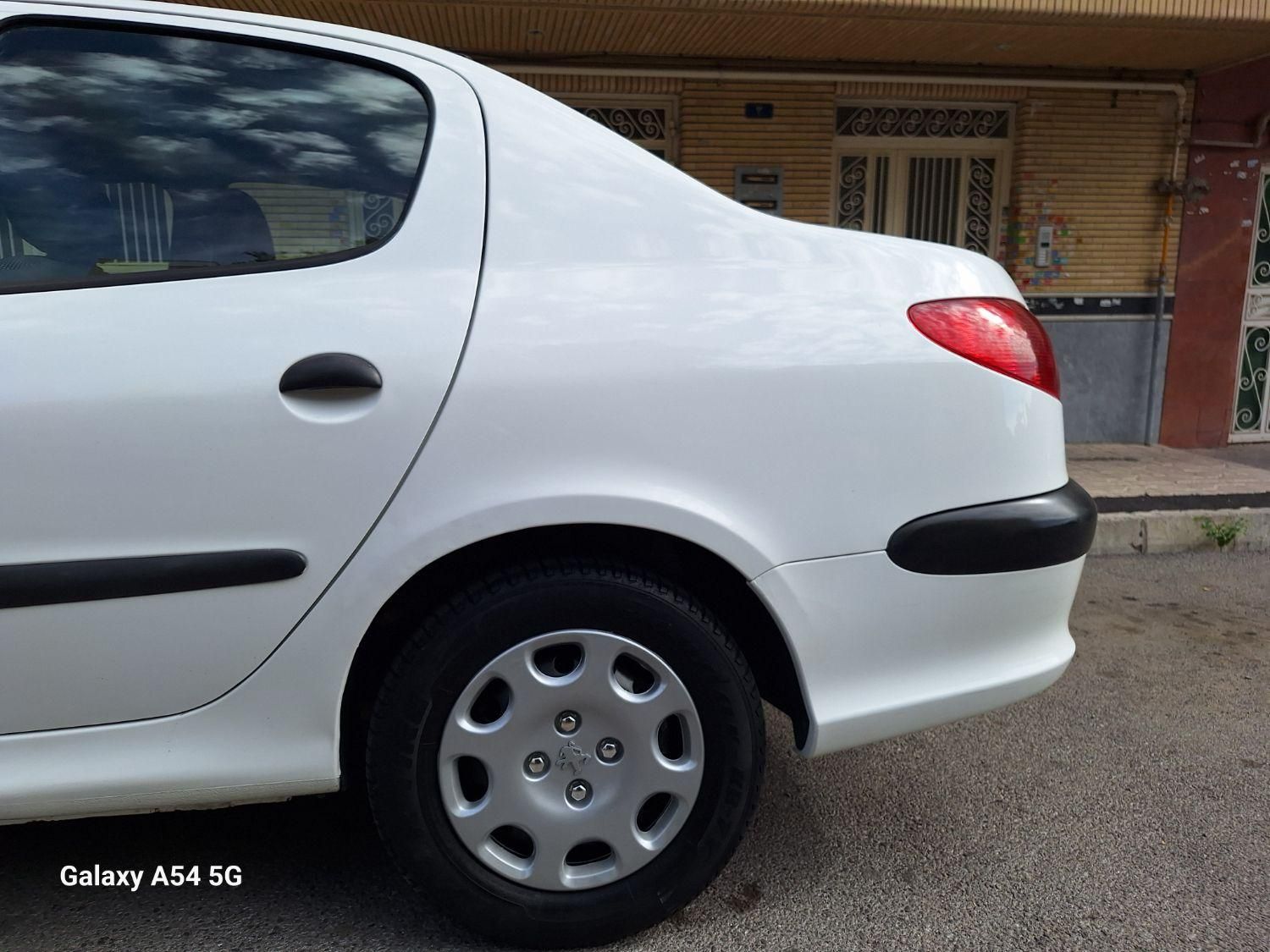 پژو 206 SD v8 - 1396