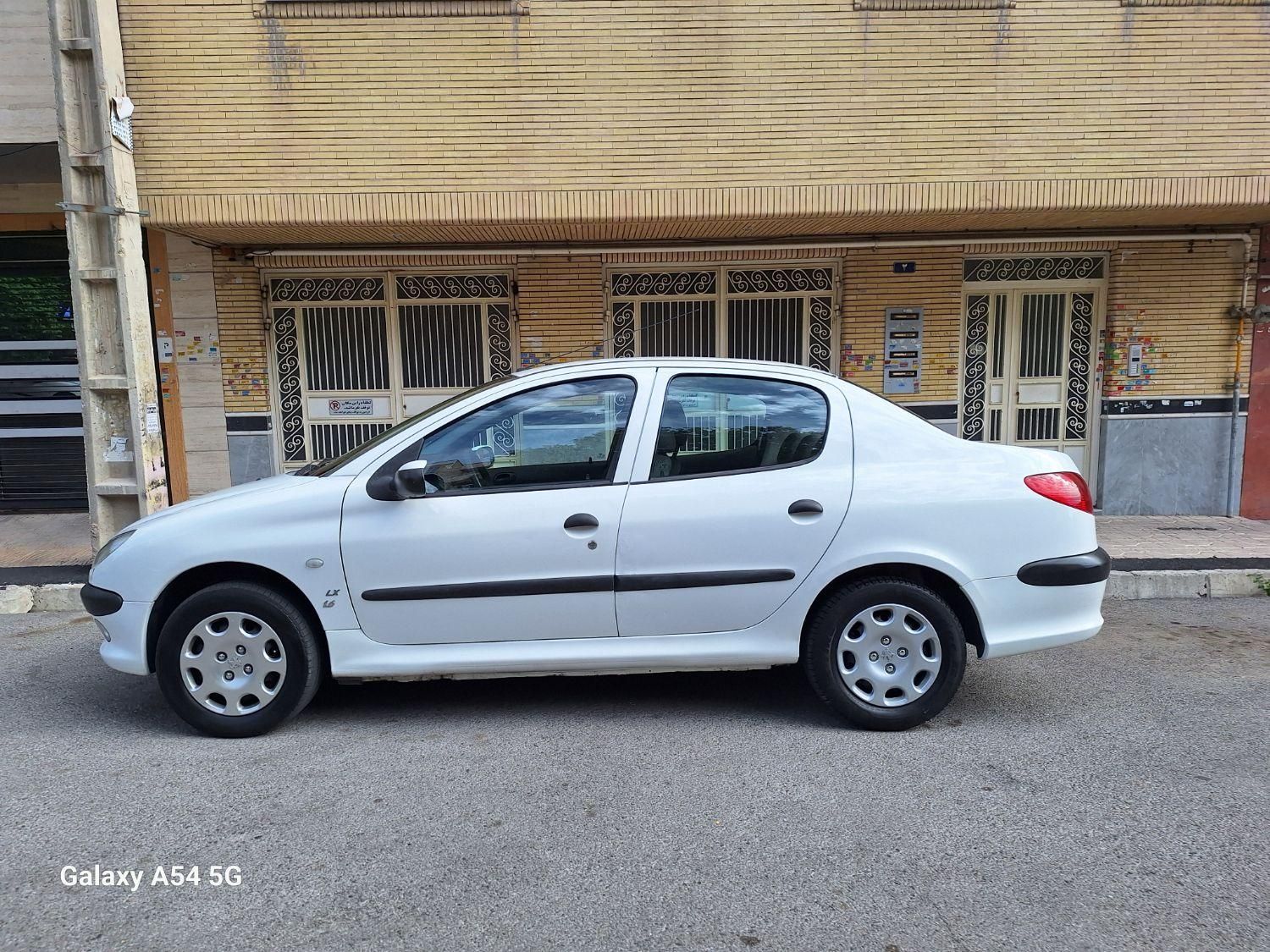 پژو 206 SD v8 - 1396