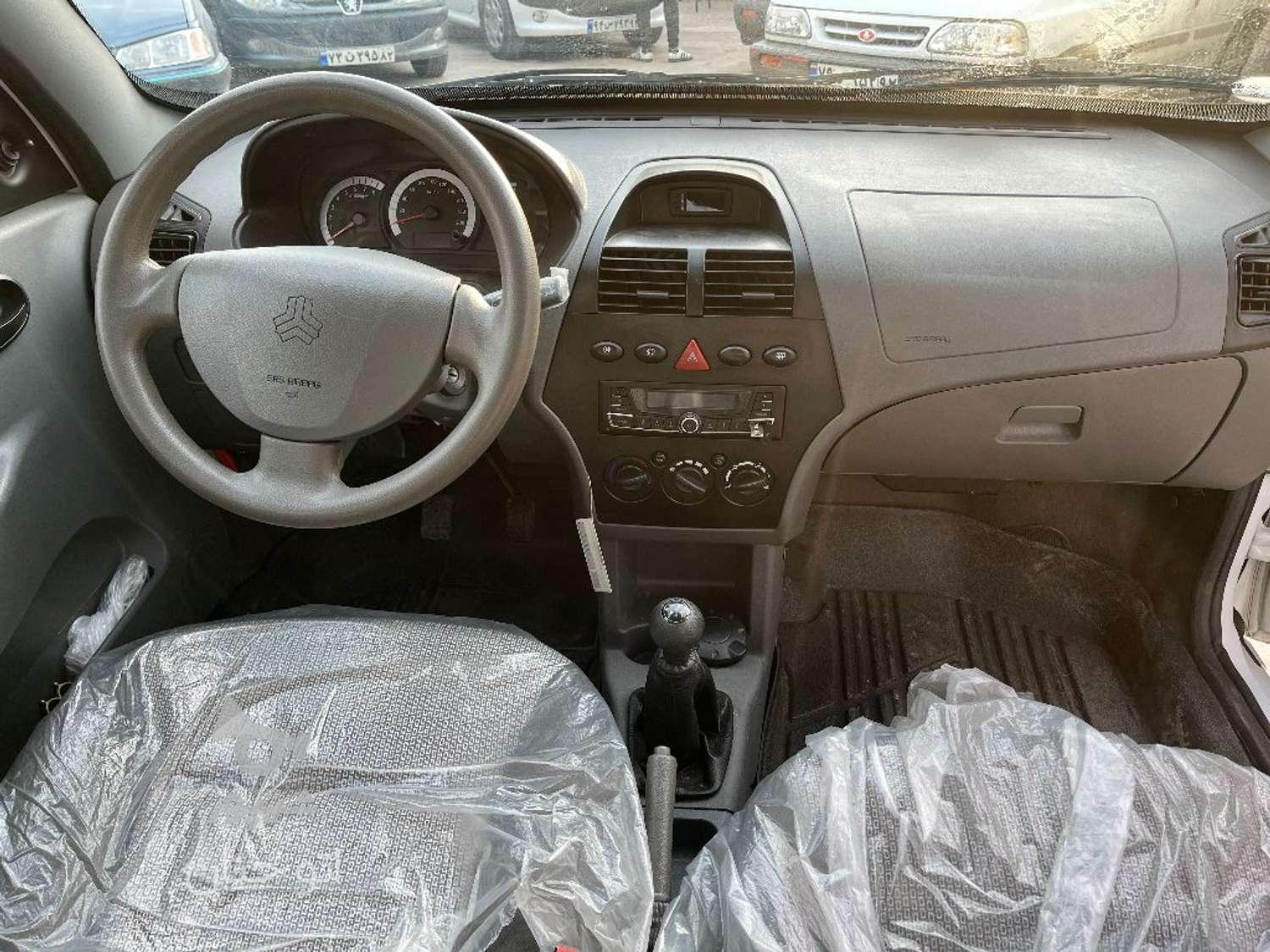 تیبا صندوق دار EX - 1401