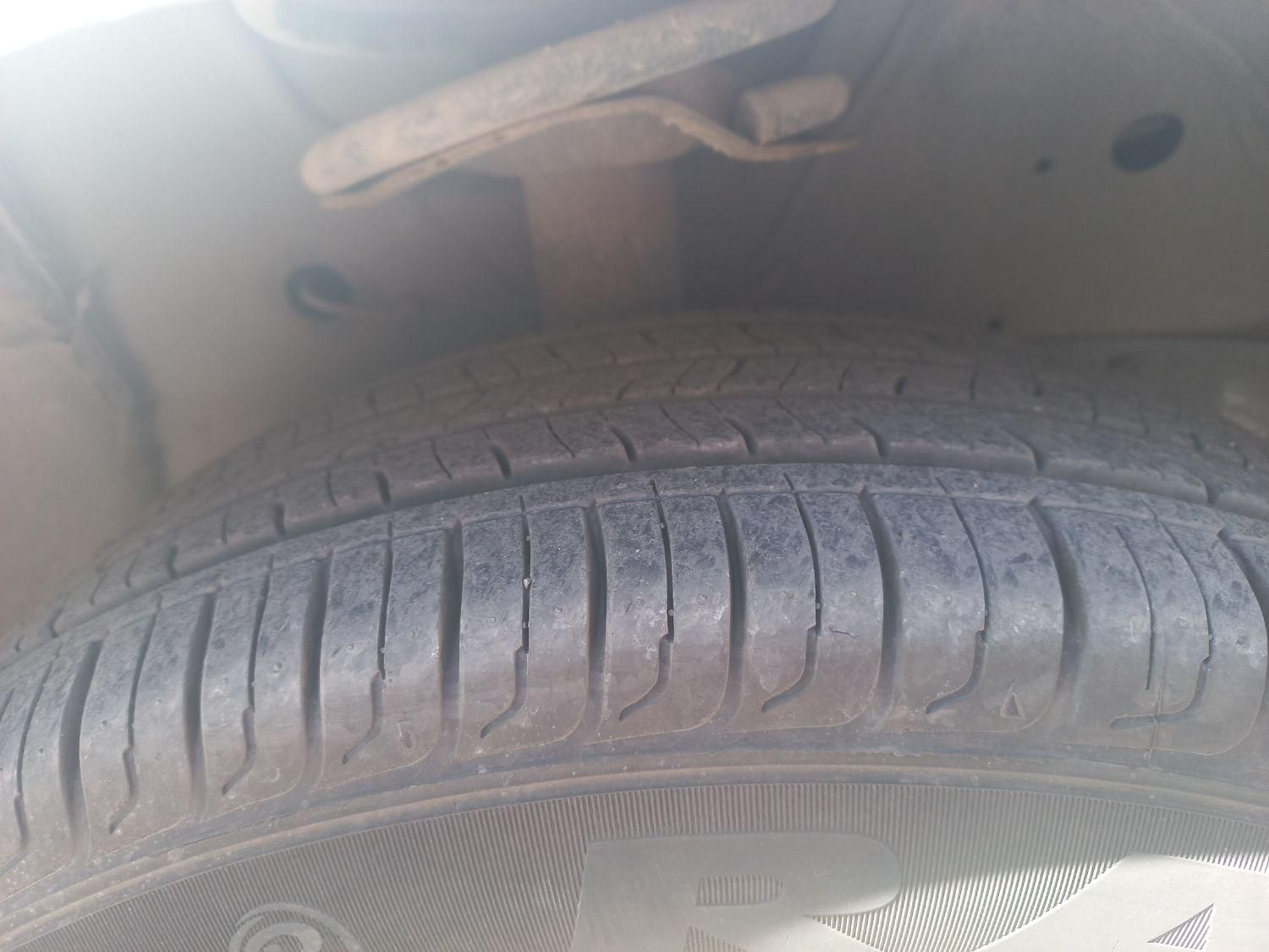 پژو پارس XU7ساده - 1386