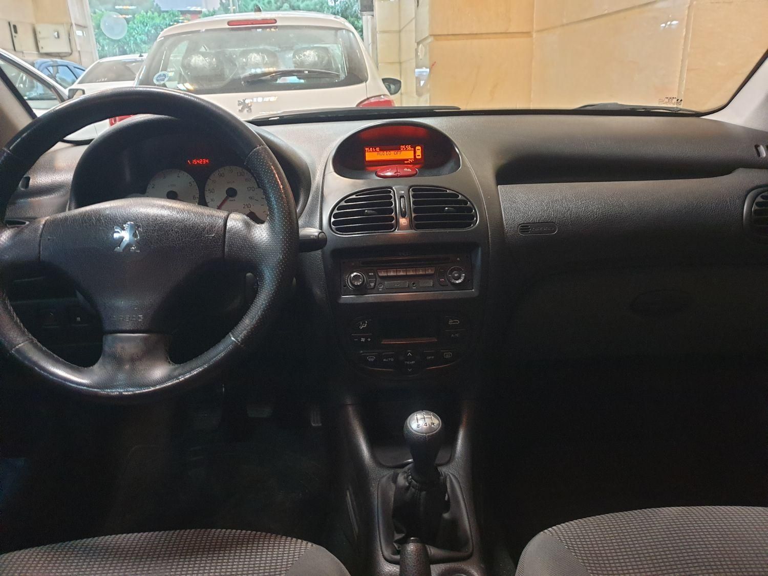 پژو 206 SD v8 - 1398