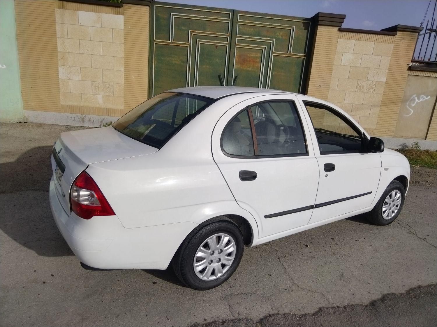 تیبا صندوق دار EX - 1395