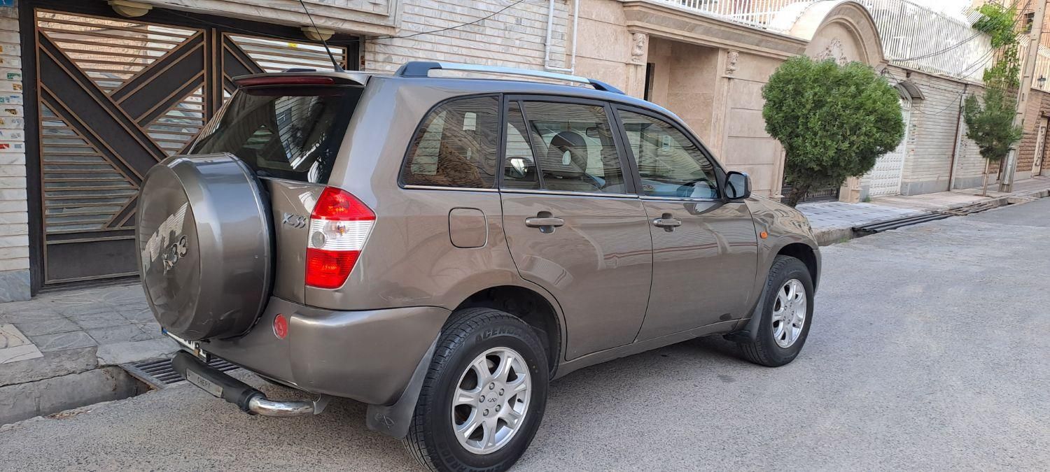 خودرو ام وی ام، X33 آگهی ann_18203595