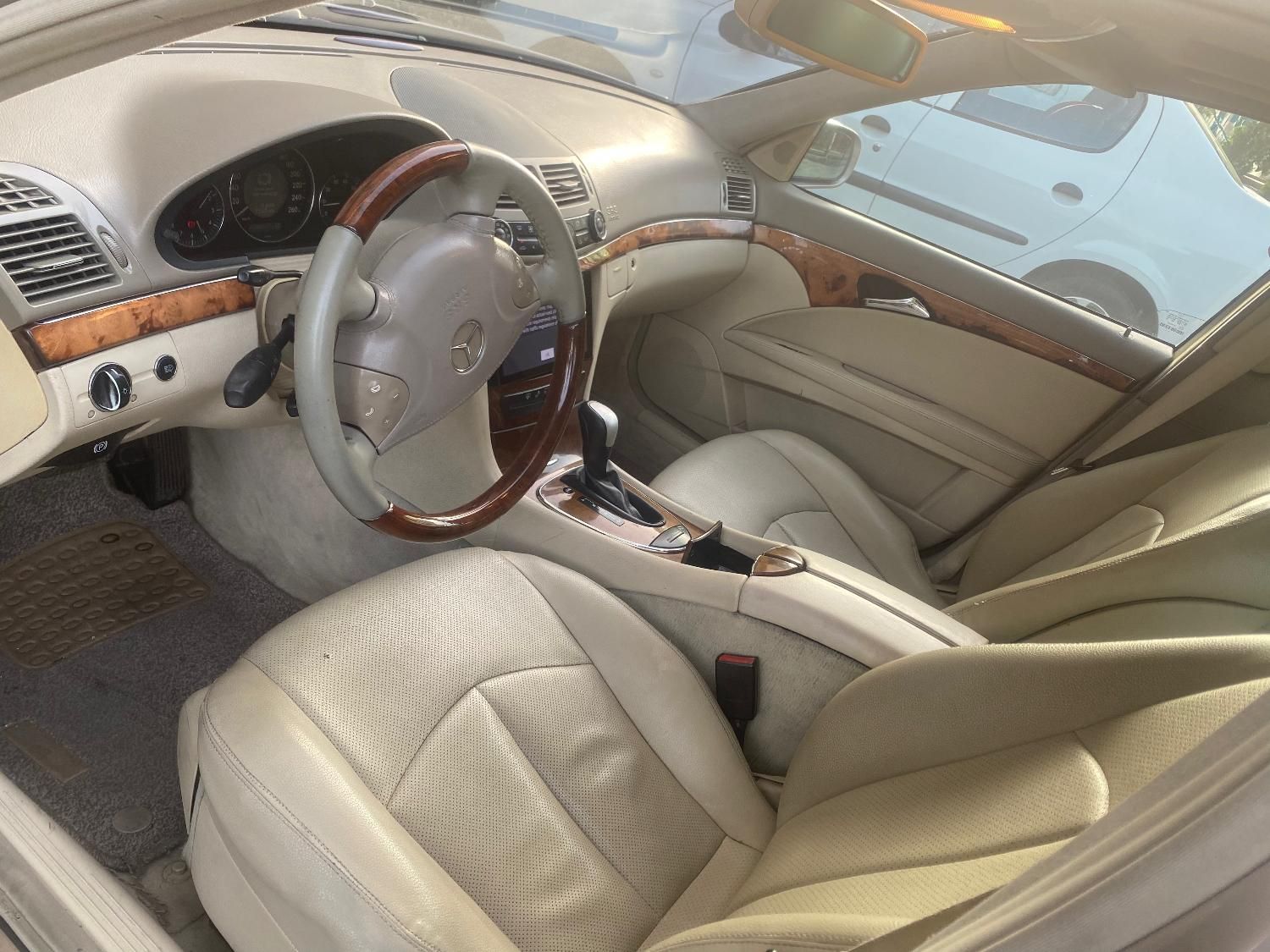 بنز E اتوماتیک 240 - 2005