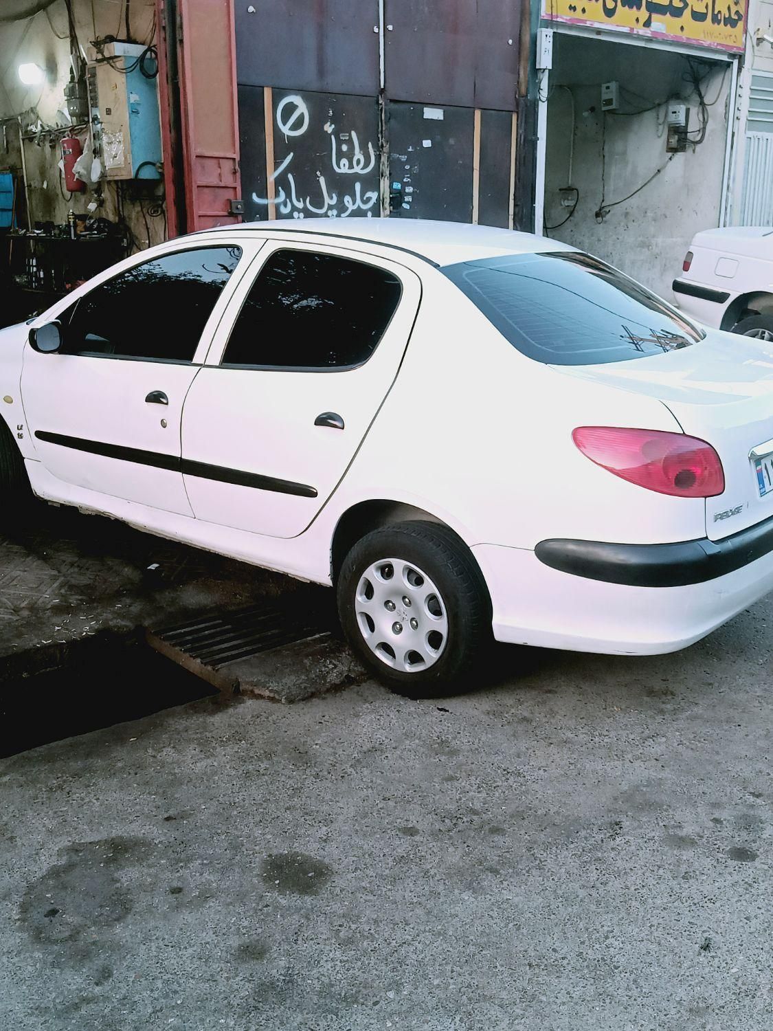 پژو 206 SD v8 - 1394