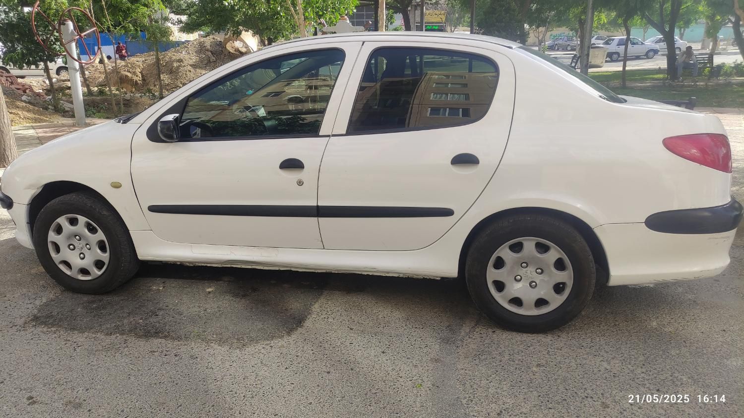 پژو 206 SD v1 - 1390
