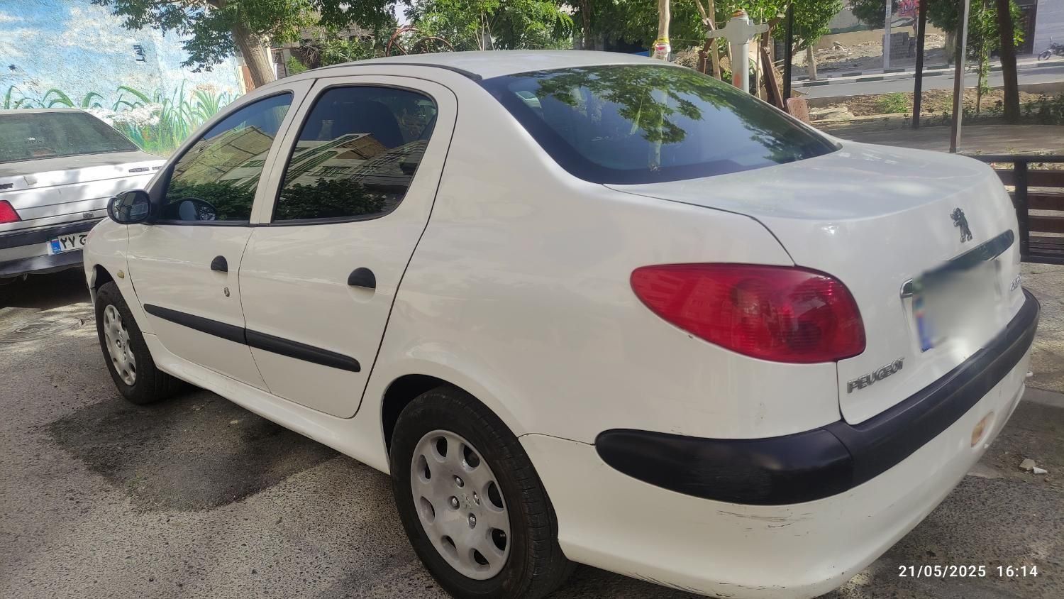 پژو 206 SD v1 - 1390