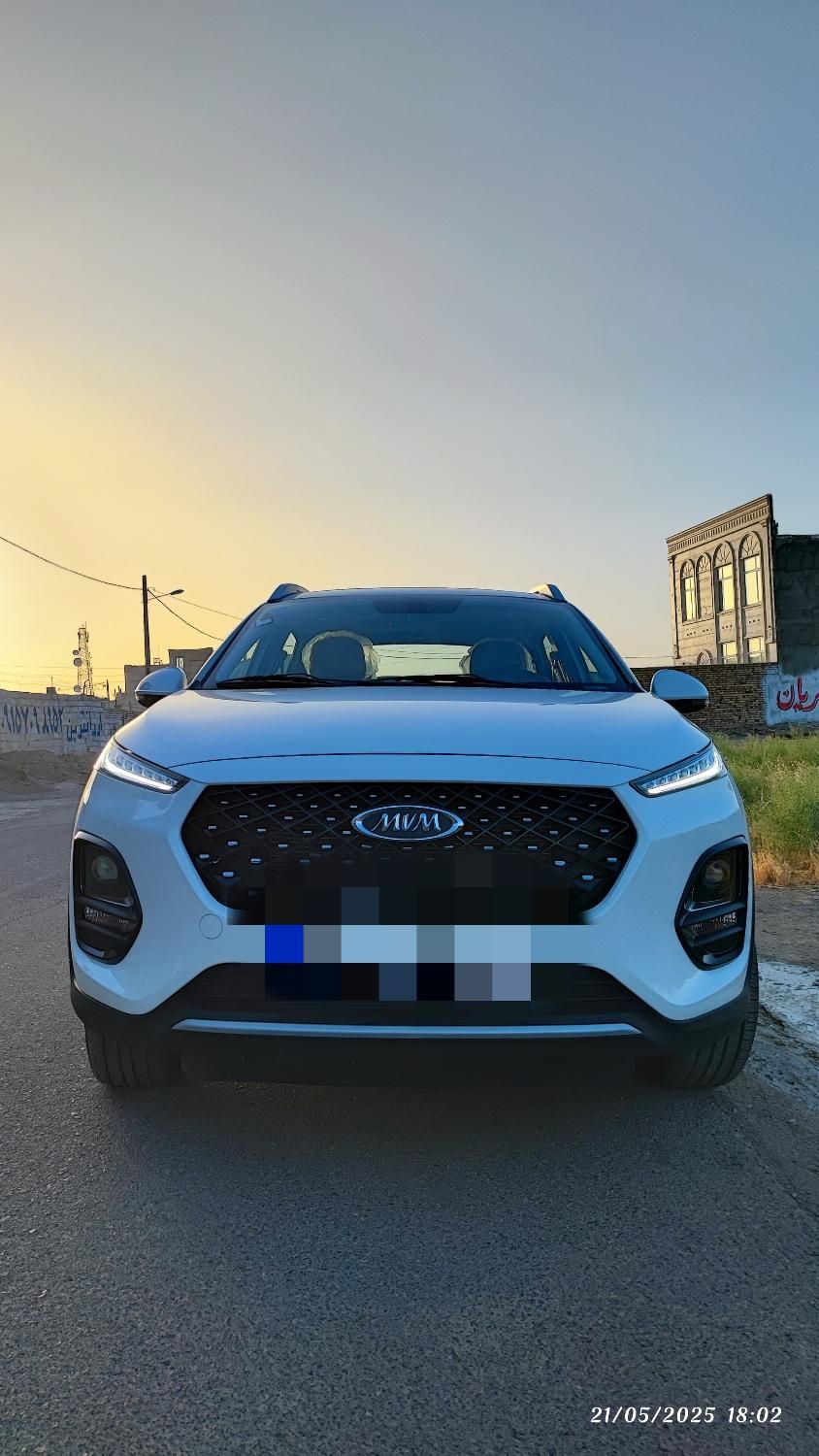 ام وی ام X22 دنده‌ای لاکچری - 2020