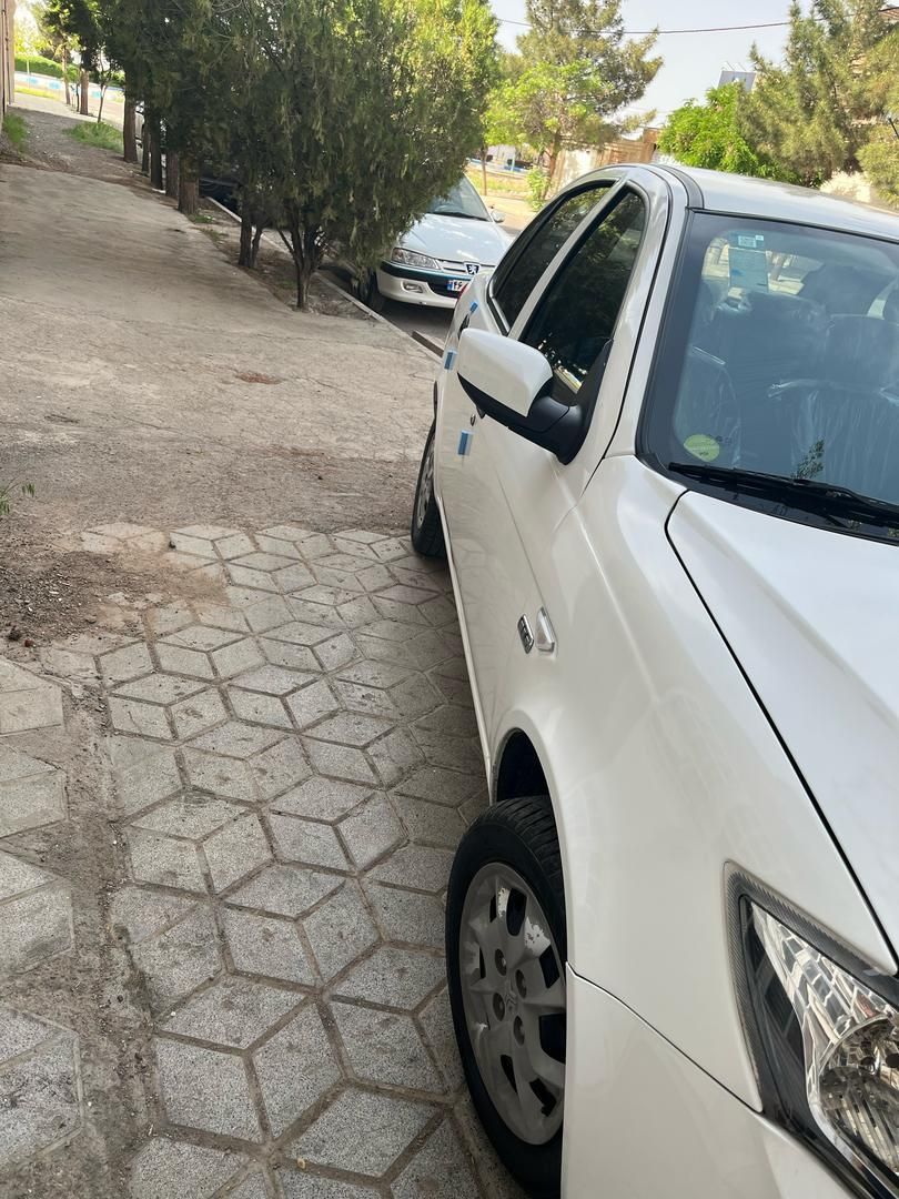 ساینا S دنده ای بنزینی - 1402