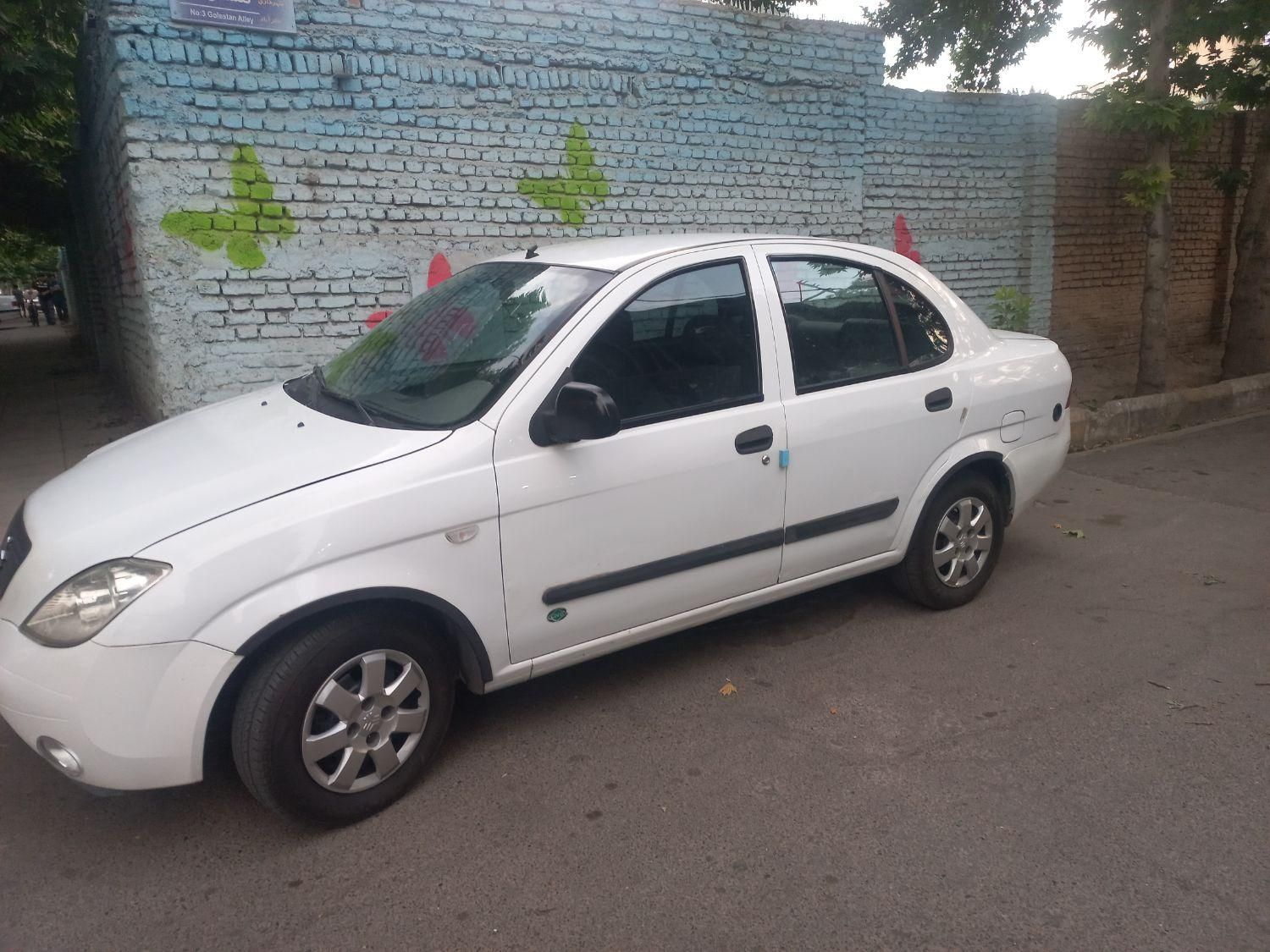 تیبا صندوق دار EX - 1393