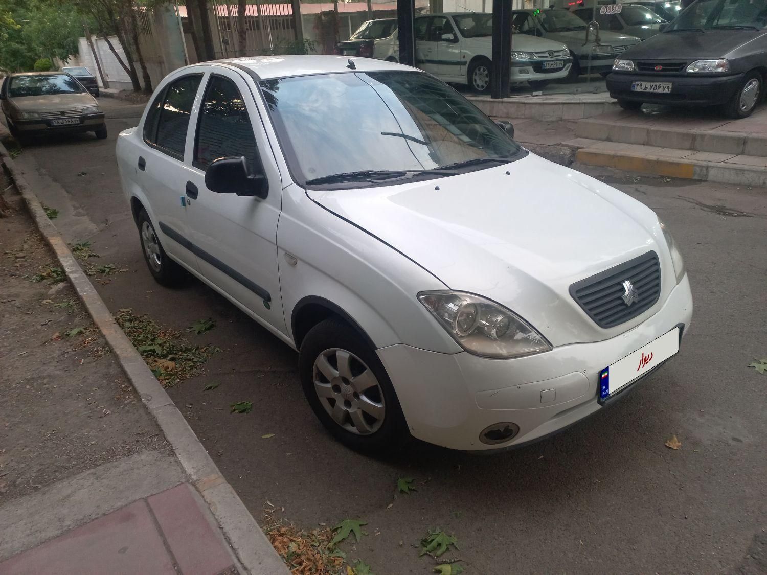 تیبا صندوق دار EX - 1393
