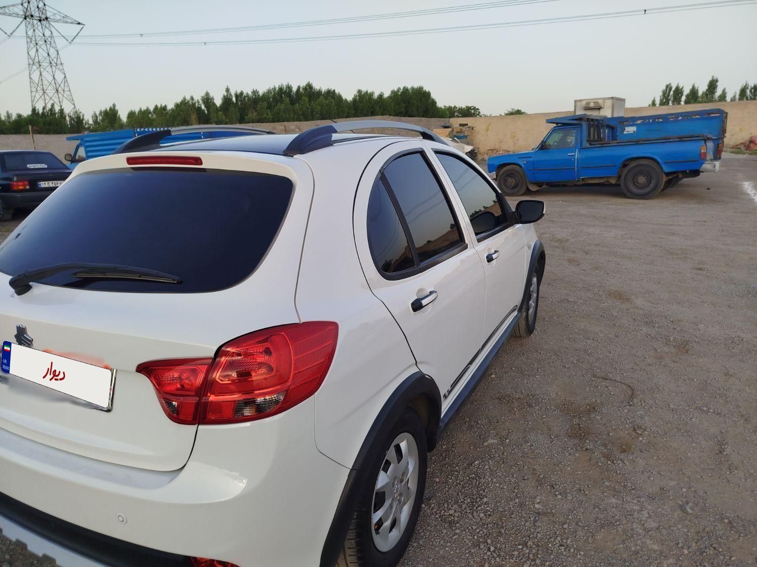کوییک R دنده‌ای - 1402
