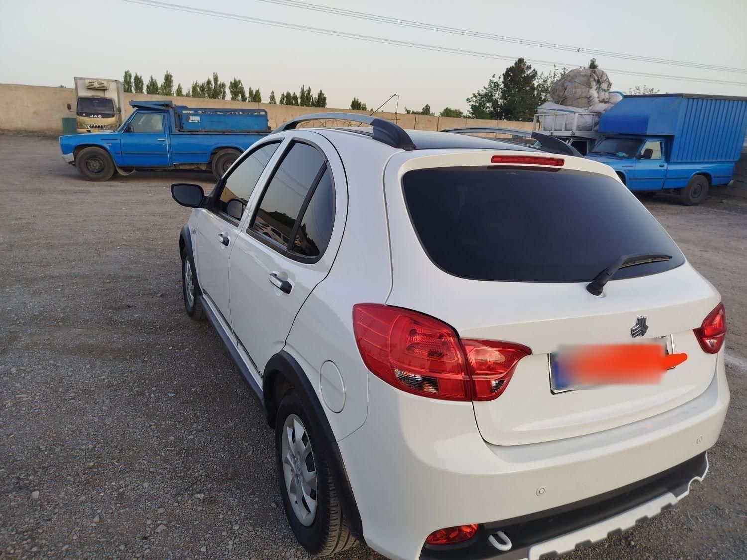 کوییک R دنده‌ای - 1402