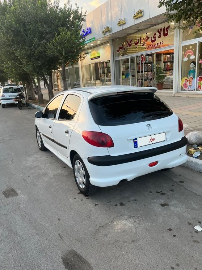 پژو 206 تیپ 2 - 1390