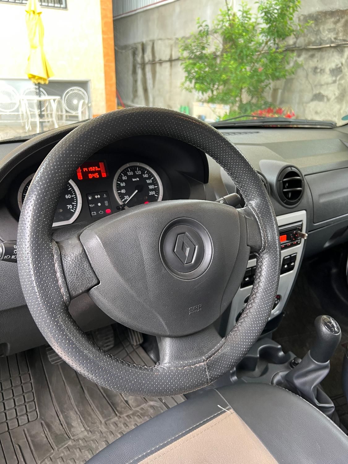 رنو تندر 90 E2 - 1396