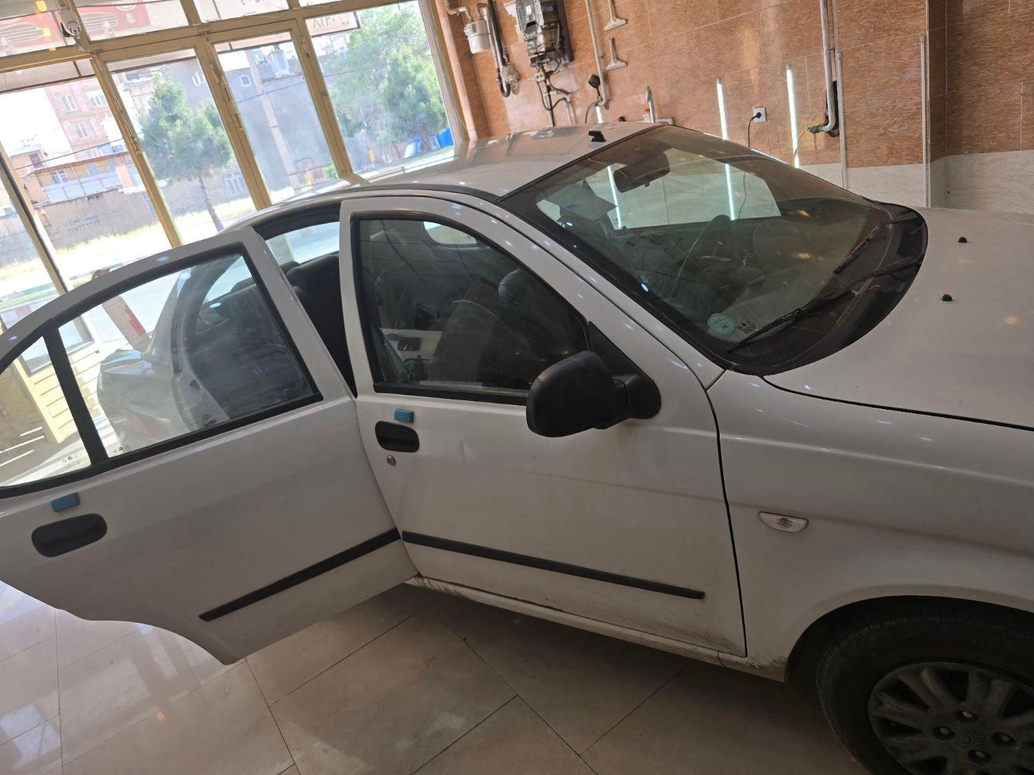 تیبا صندوق دار SX - 1399