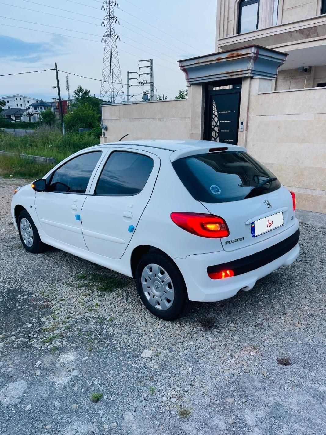 پژو 207 دنده‌ای با موتور TU3 - 1404