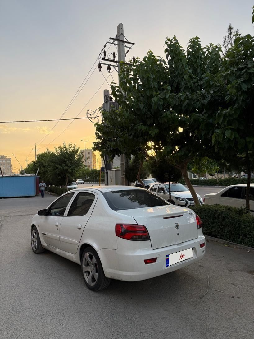 رانا پلاس دنده‌ای - 1401