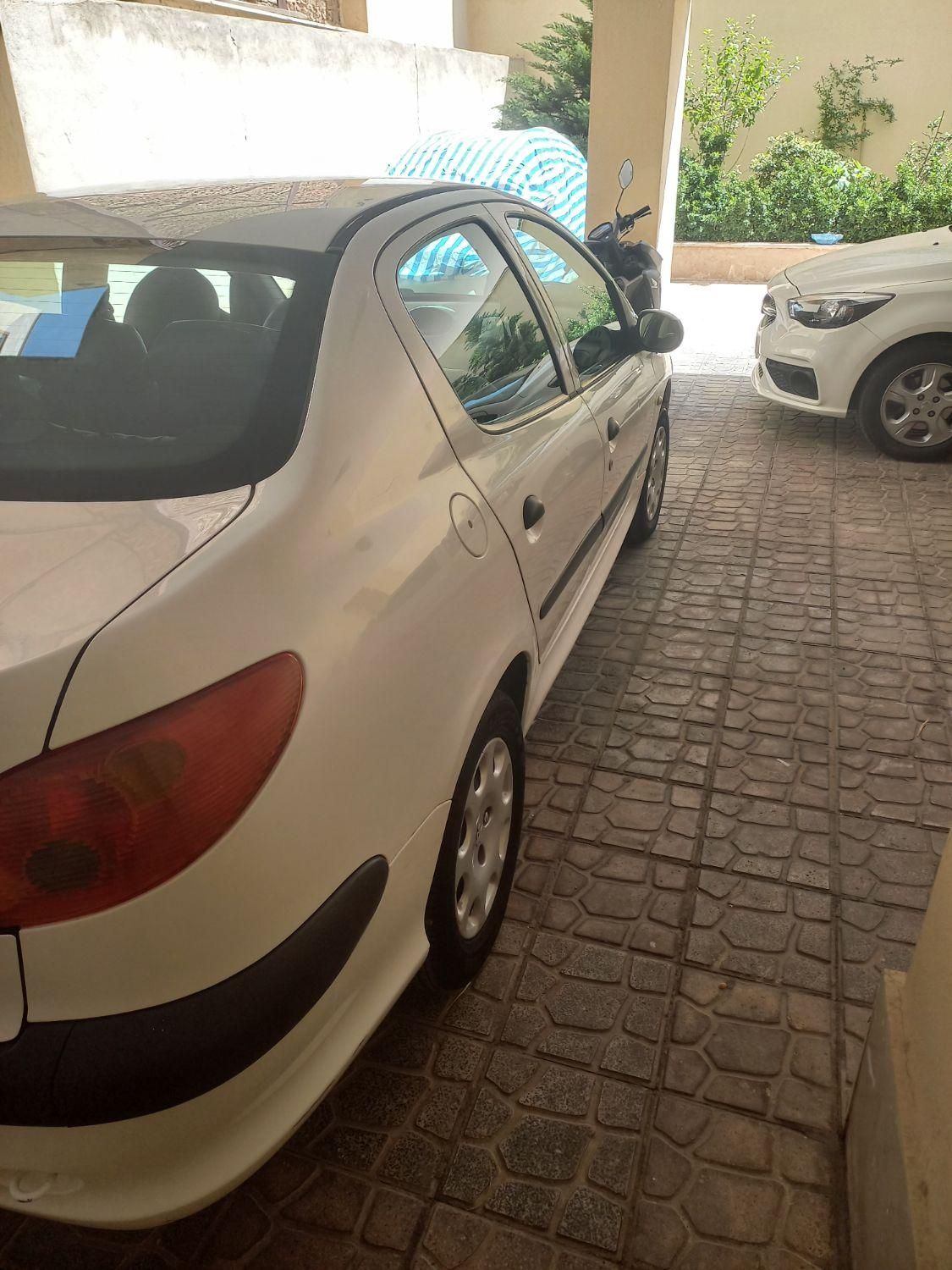 پژو 206 SD v8 - 1393