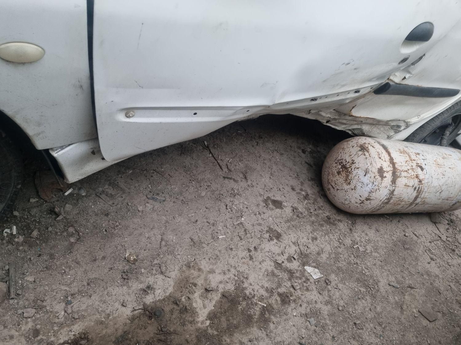 پژو 206 SD v8 - 1393