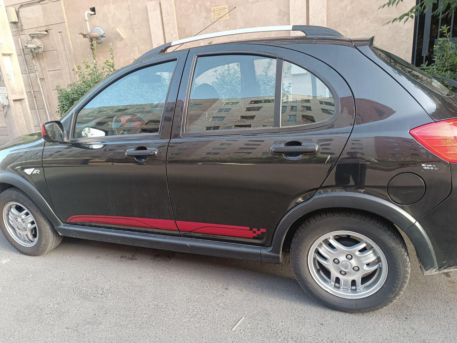کوییک R دنده‌ای - 1401