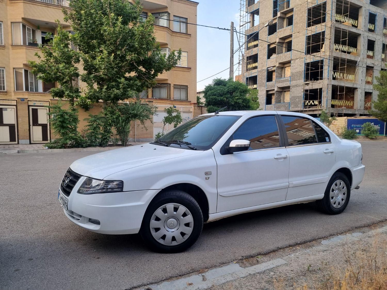 سمند سورن پلاس EF7 بنزینی - 1400