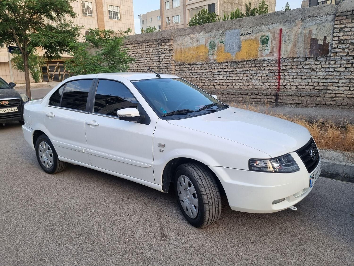 سمند سورن پلاس EF7 بنزینی - 1400