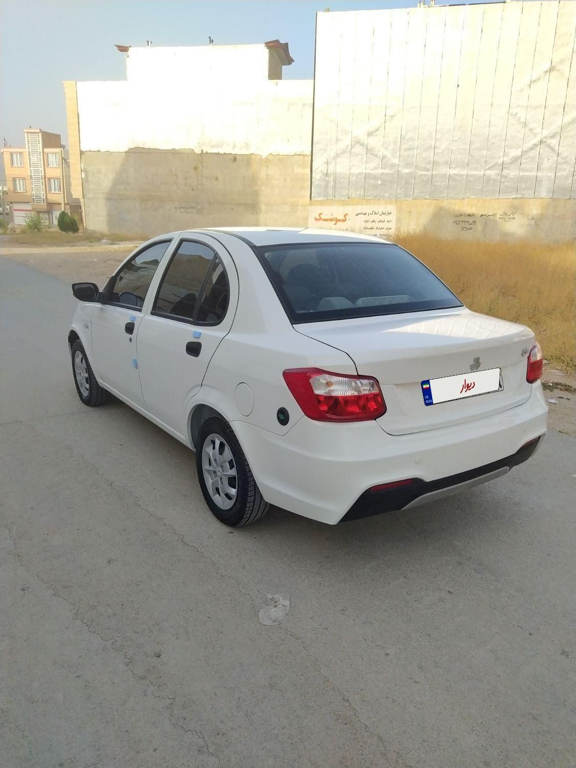ساینا S دنده ای بنزینی - 1403