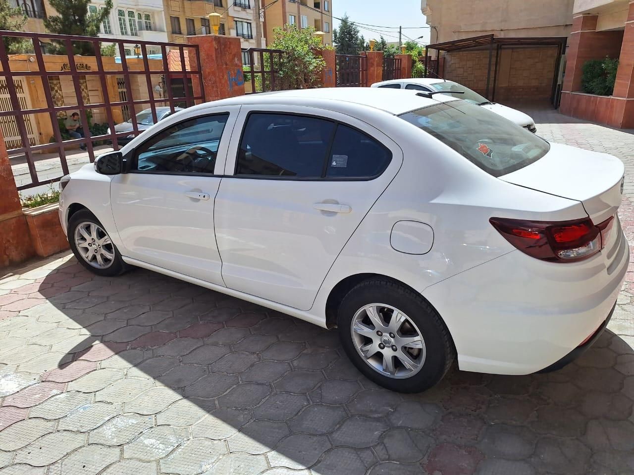 شاهین GL دنده ای - 1402