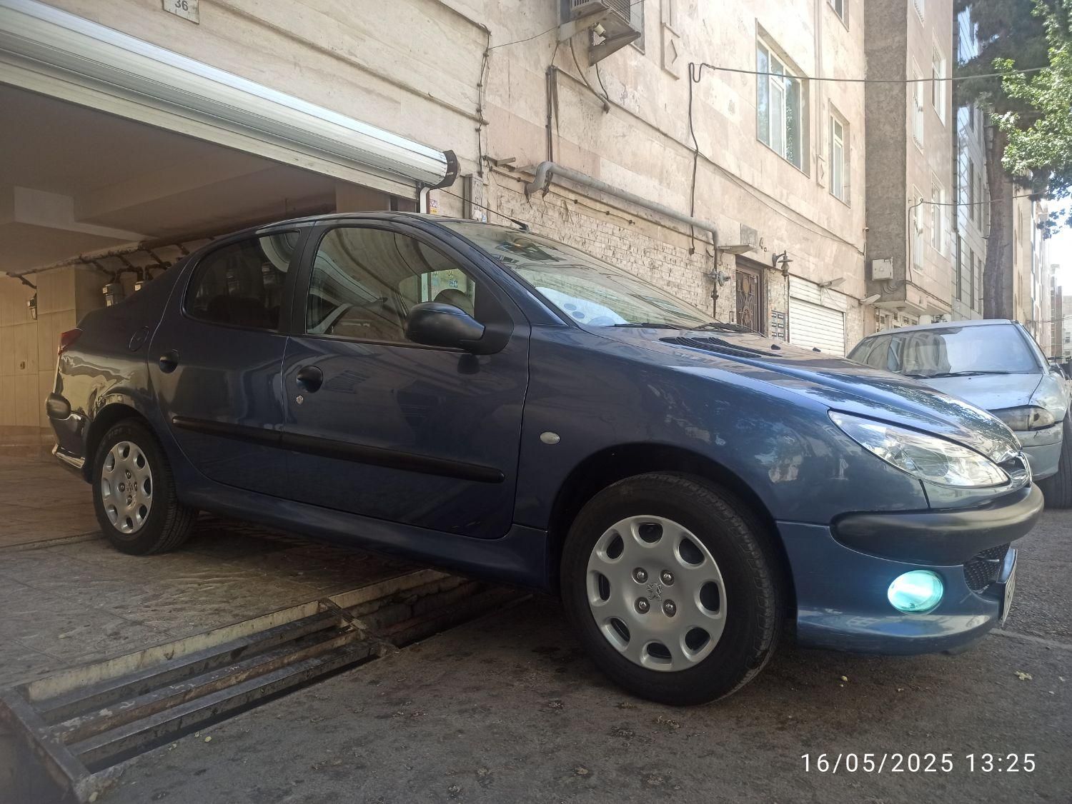 پژو 206 SD v1 - 1387