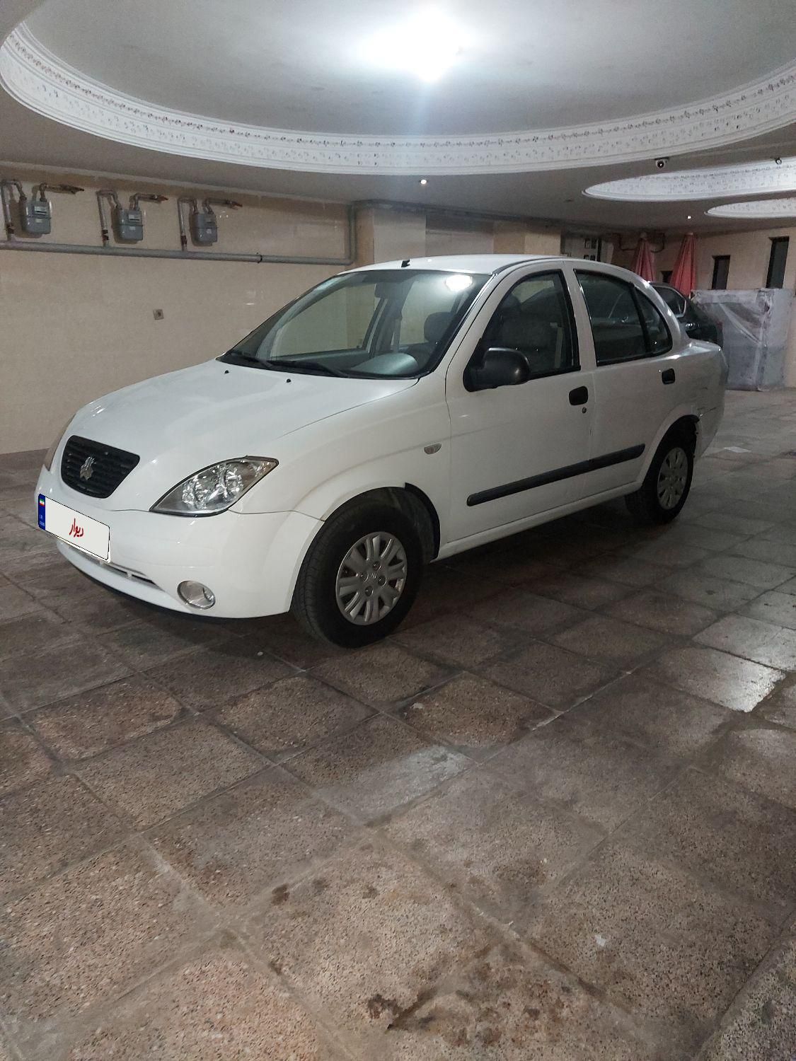 تیبا صندوق دار SX - 1394
