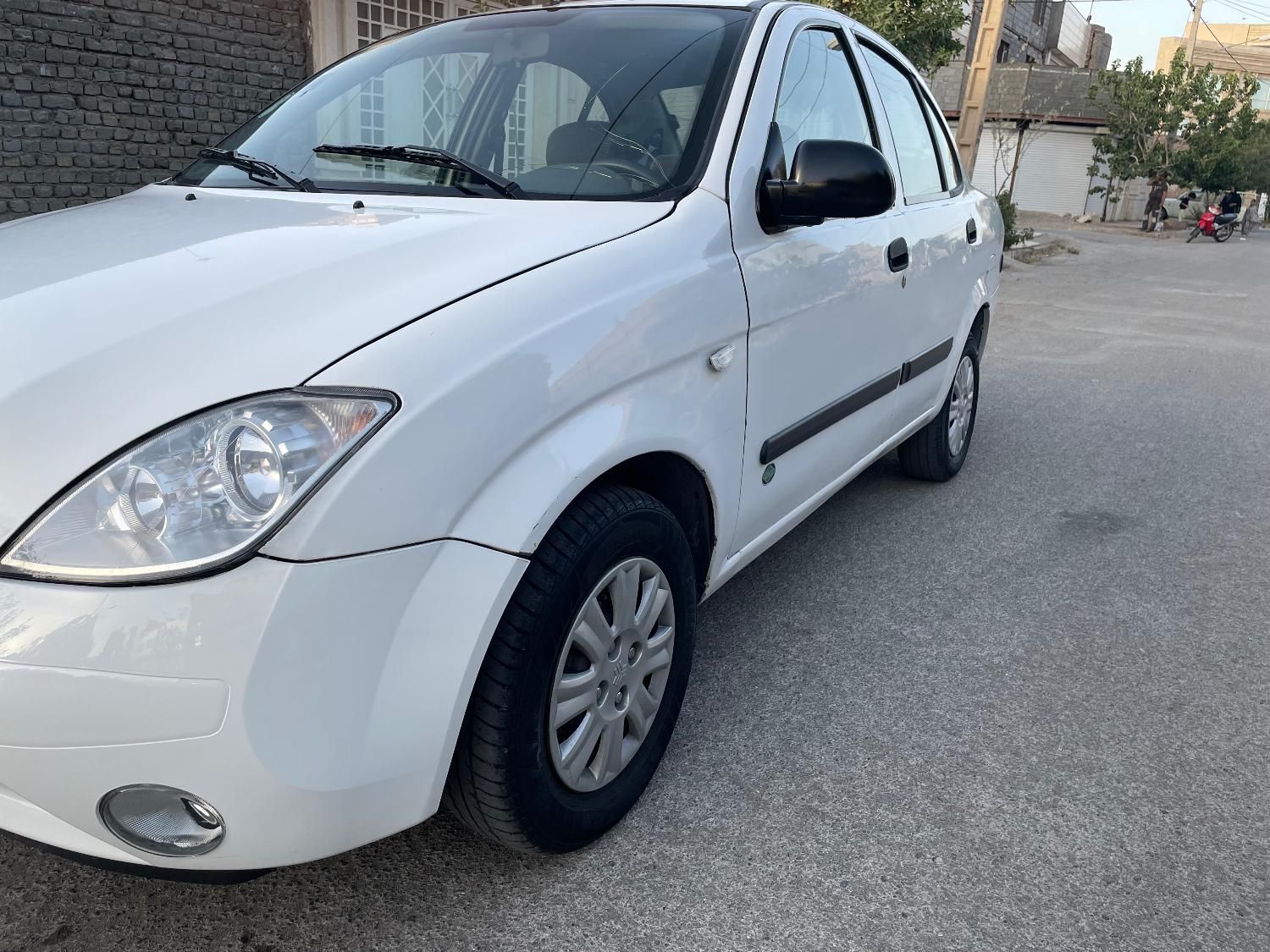 تیبا صندوق دار SX - 1396