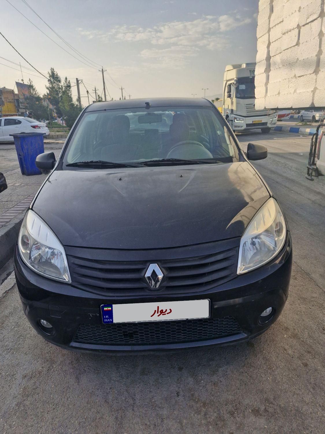 خودرو رنو، ساندرو آگهی ann_18207527