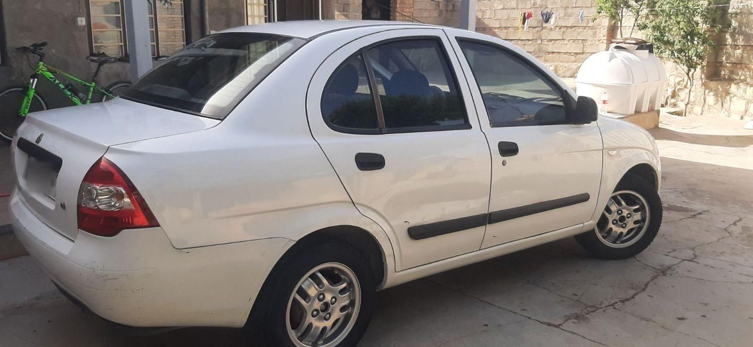 تیبا صندوق دار SX - 1395