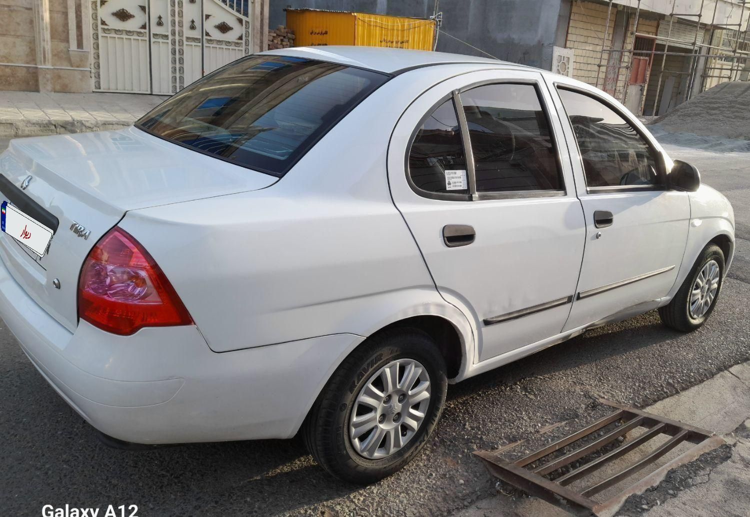 تیبا صندوق دار SX - 1398