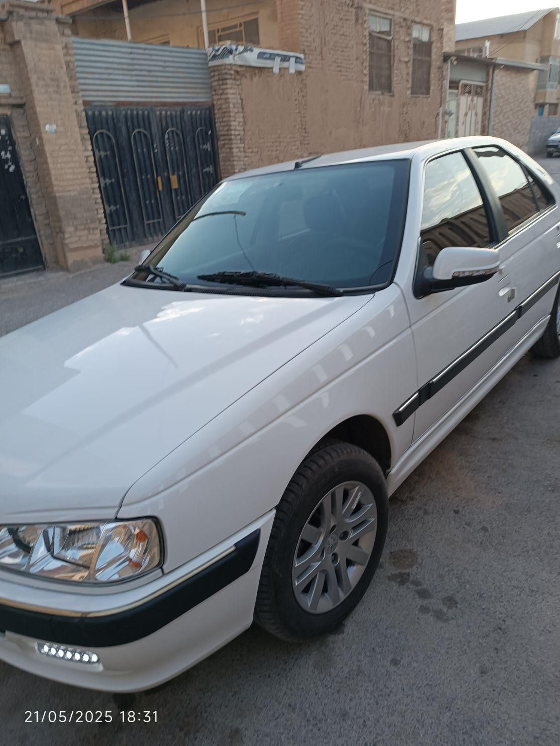 پژو پارس ELX-XU7P سفارشی - 1402