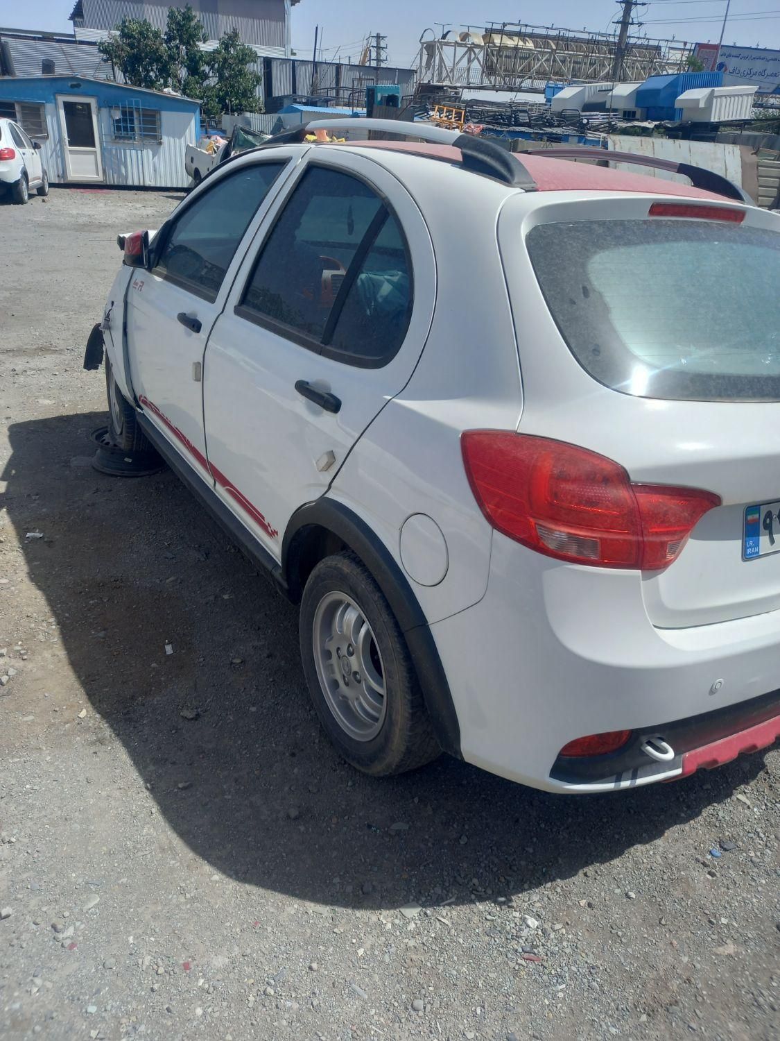 خودرو کوییک، R آگهی ann_18209597