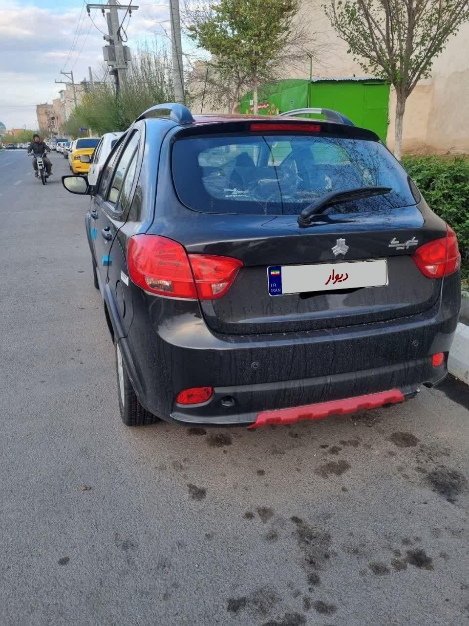 خودرو کوییک، R آگهی ann_18209698