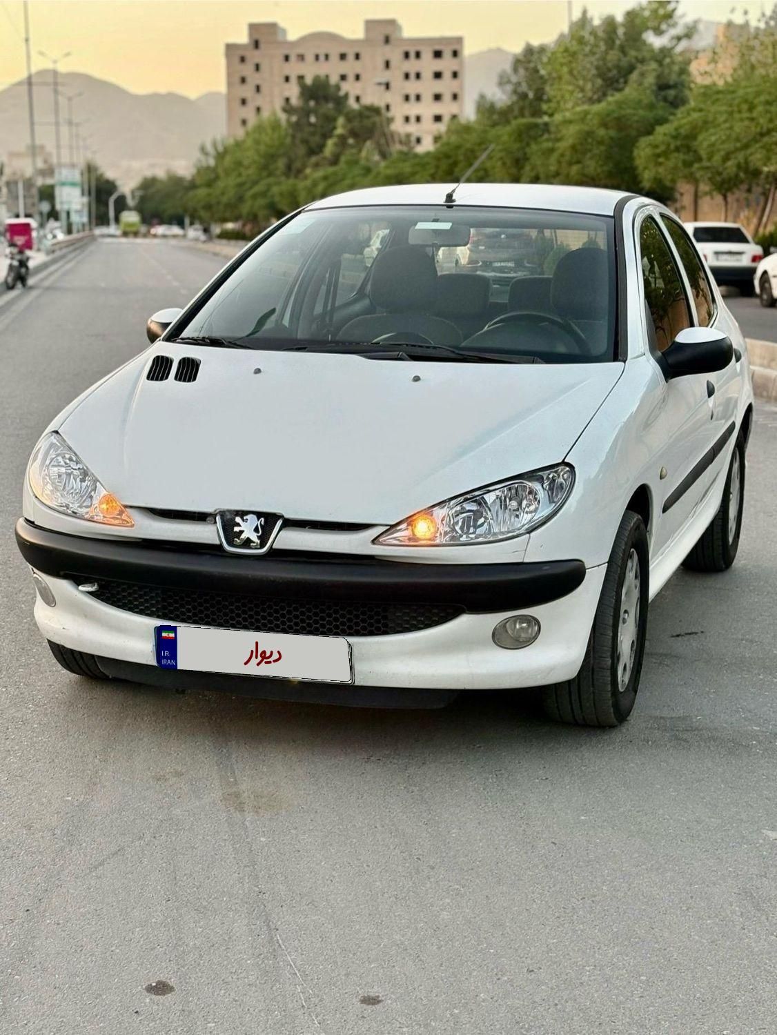 پژو 206 تیپ 5 - 1392