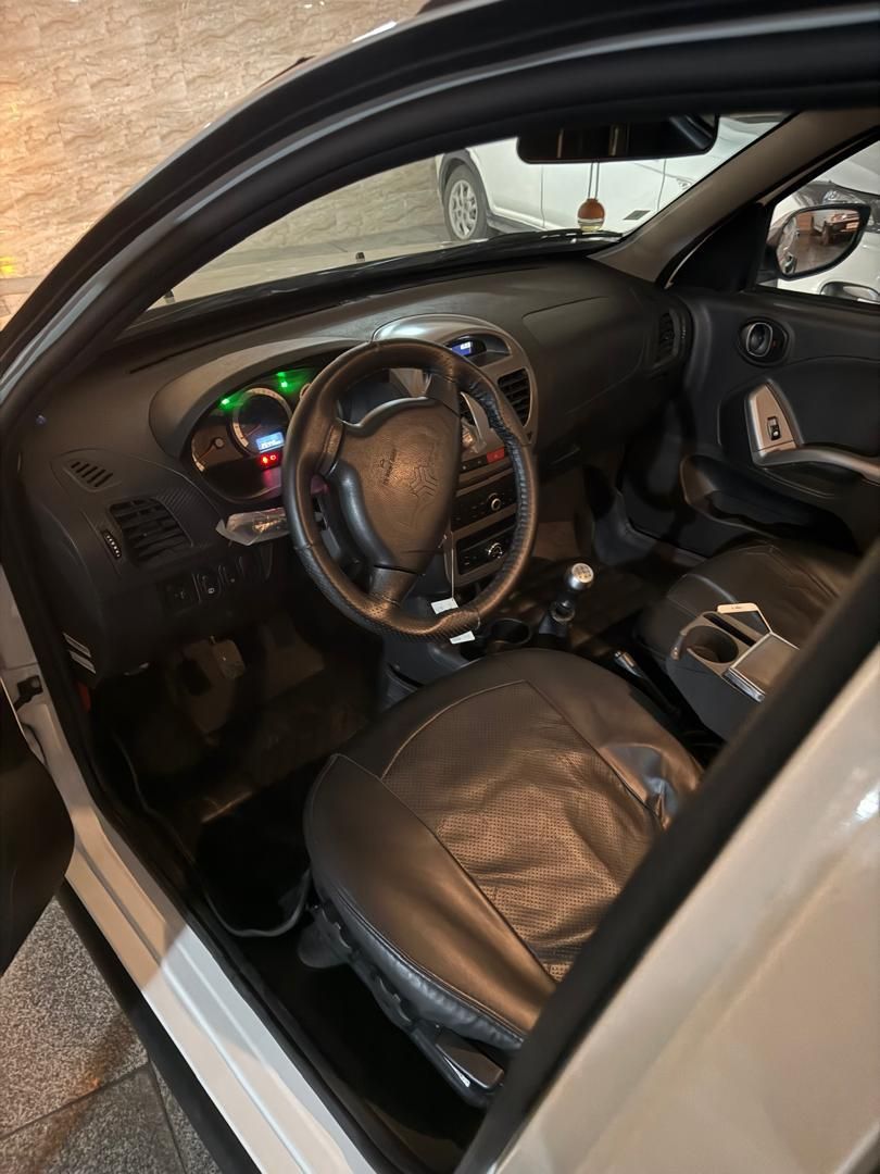 کوییک R دنده‌ای - 1399