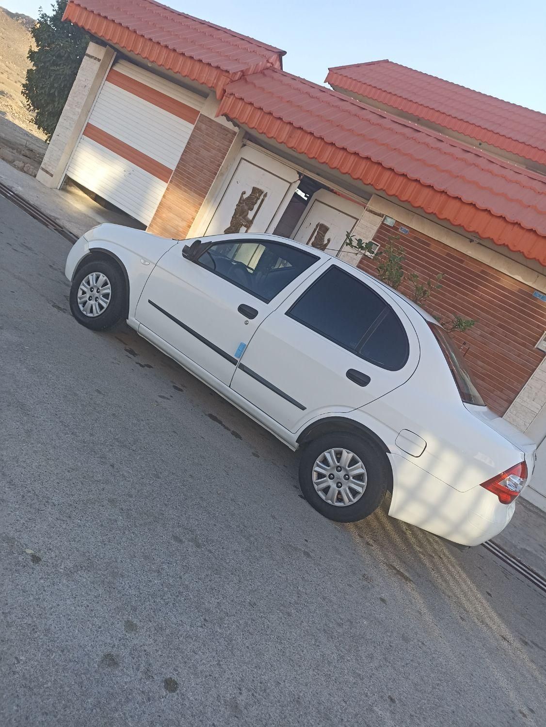 تیبا صندوق دار SX - 1396
